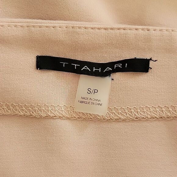 T Tahari Pull-On Ponte Pencil Skirt NWOT - Picture 3 of 3